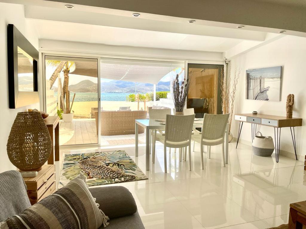 Villa Cocoon Sur La Plage Sandy Ground المظهر الخارجي الصورة
